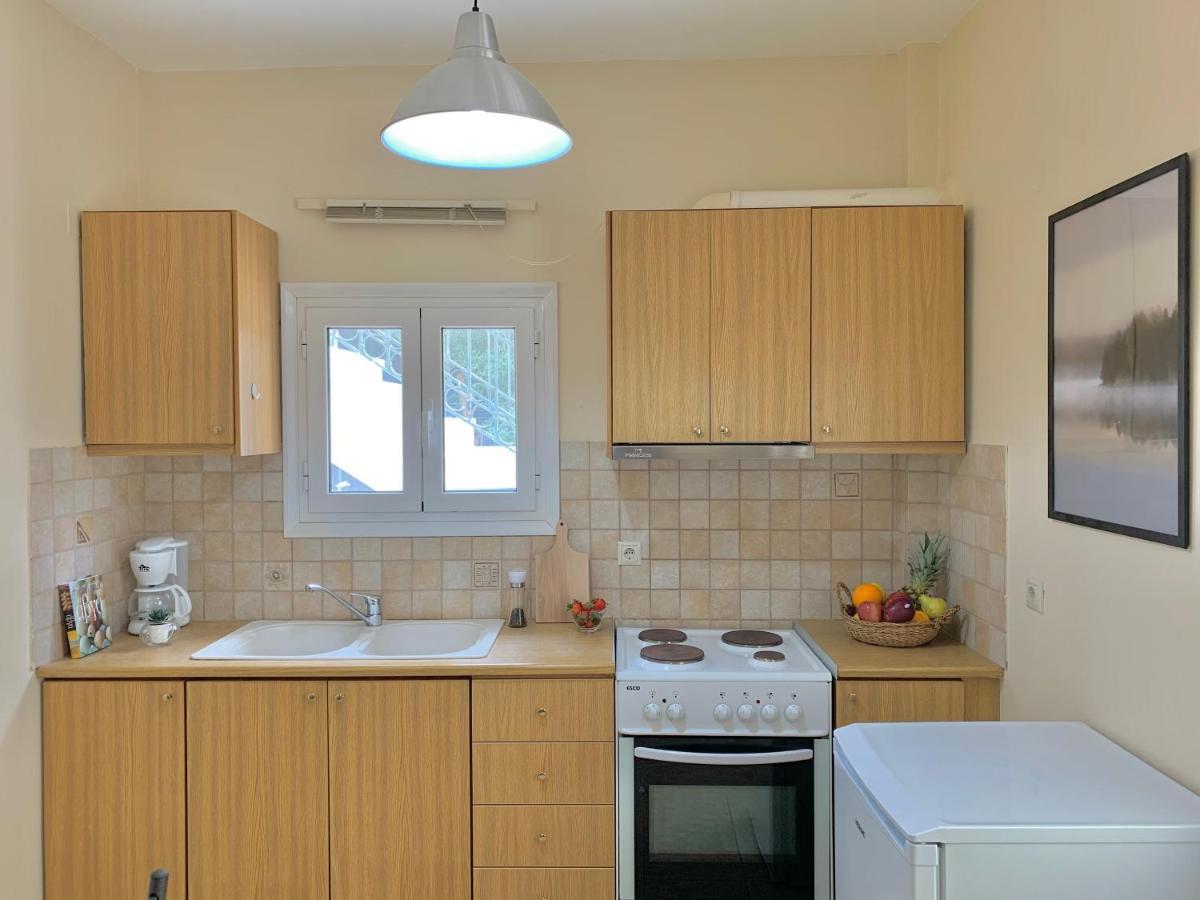 Olive Tree Apartments Lefkada City ภายนอก รูปภาพ